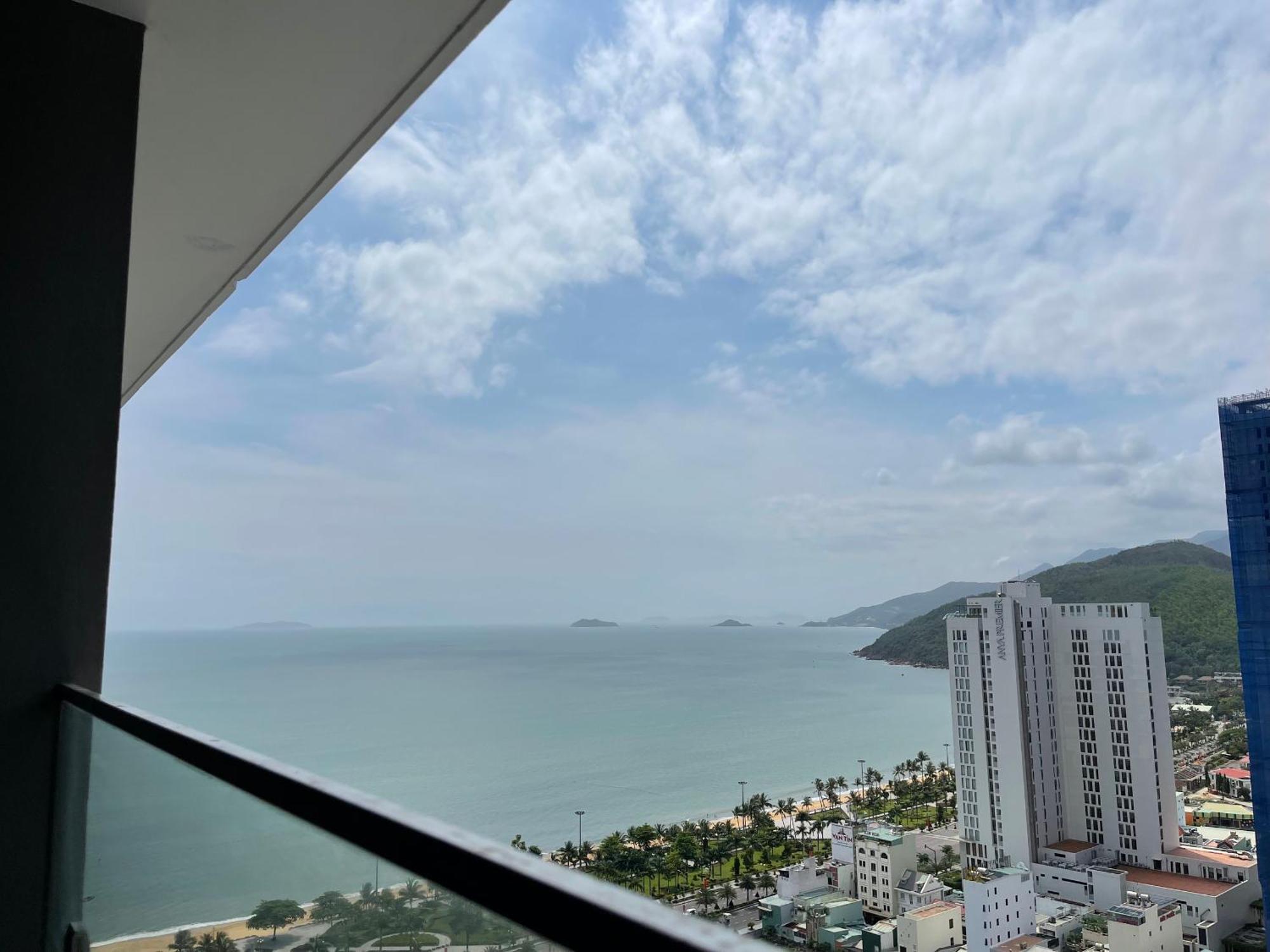 Flc Sea Tower Quy Nhon- Q House Codotel Buitenkant foto