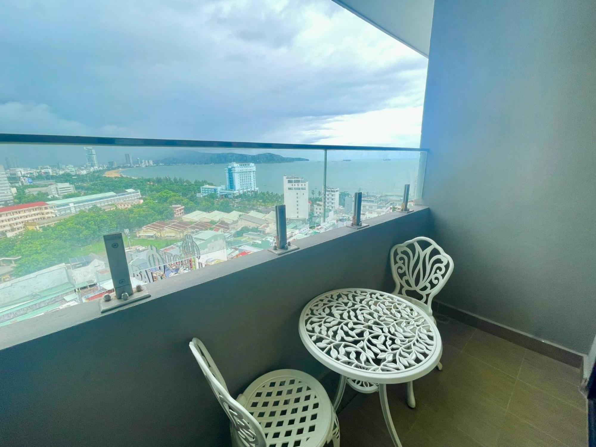 Flc Sea Tower Quy Nhon- Q House Codotel Buitenkant foto